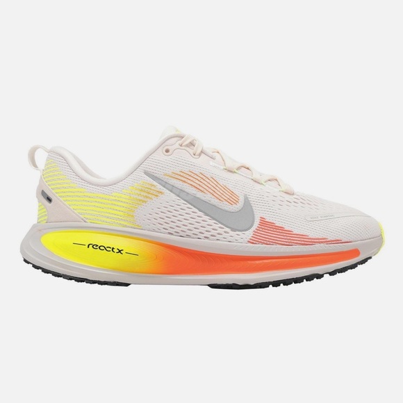 New Nike Vomero 18 'Phantom Hyper Crimson' Women’s Sneaker Size 9.5, 2025 - Picture 6 of 16